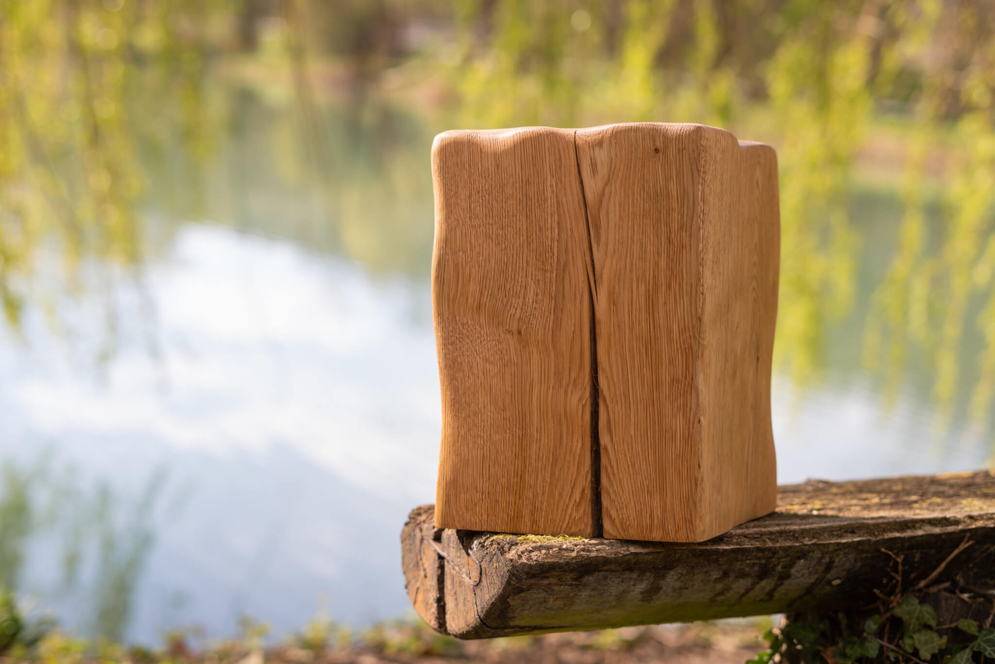 Spessarter Urnen Manufaktur Heidi Scheb Spessart Himmelstadt Mainfranken Urne Holz